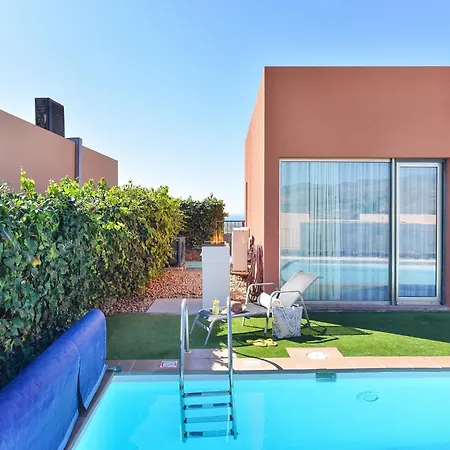 1 In Par 4 By Interhome * Las Palmas